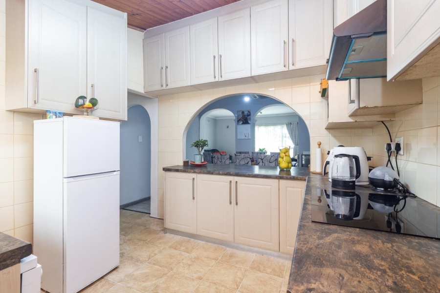 3 Bedroom Property for Sale in Bridgetown Western Cape